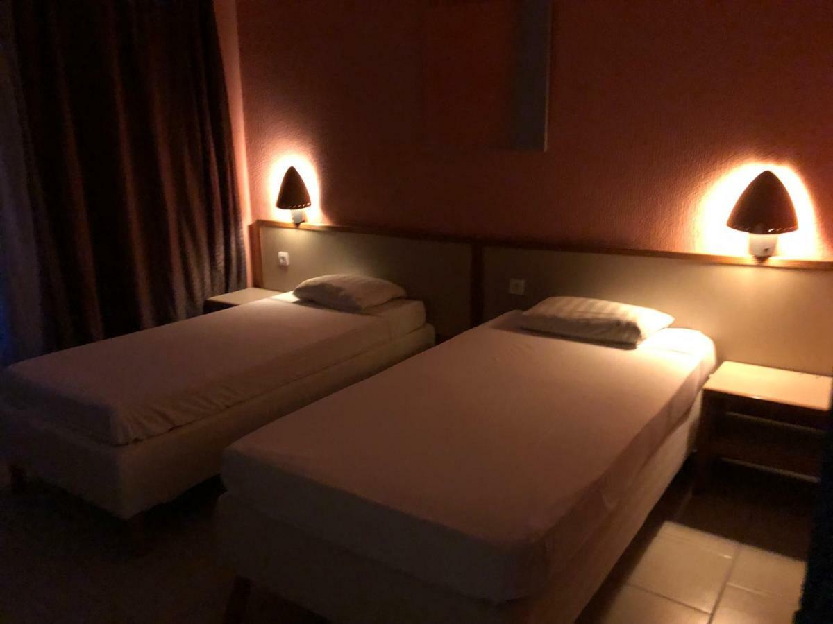 Hotel De L'Ocean 圣保罗-莱达 外观 照片